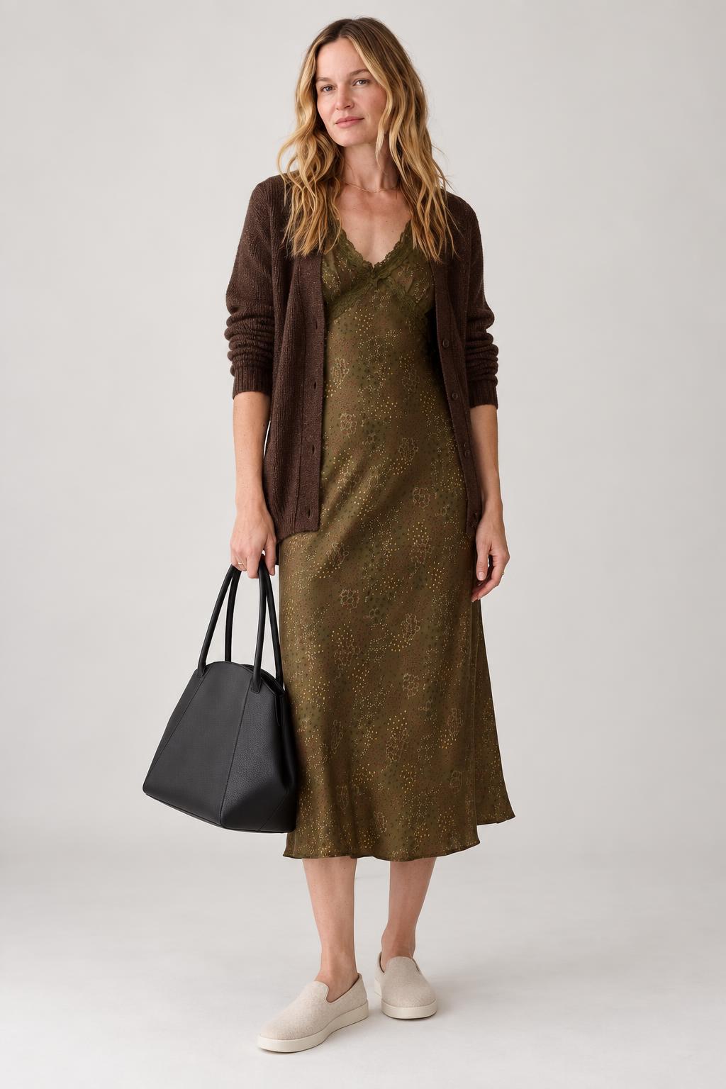 Coastal knit worn by a model