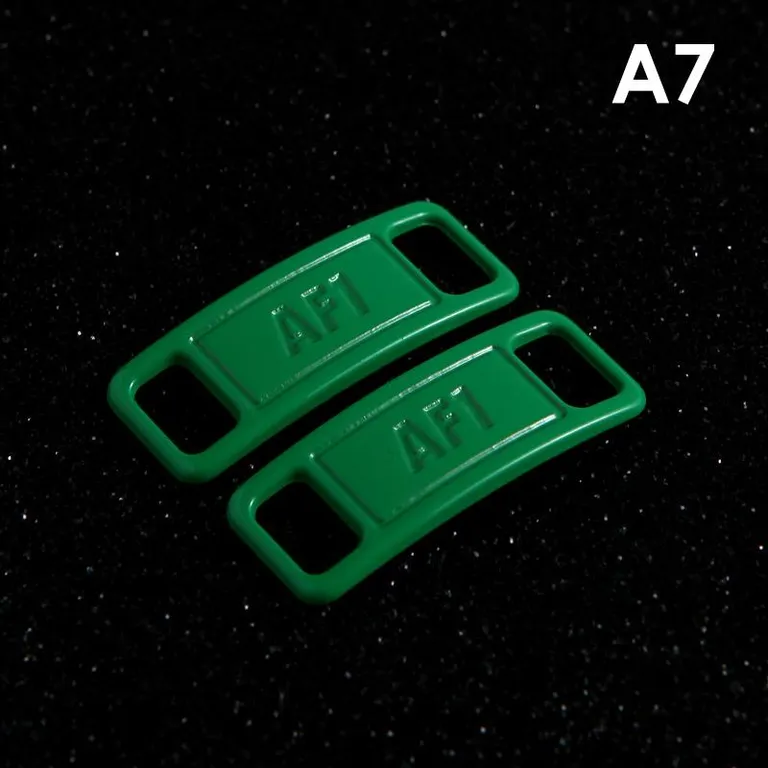 LEMLIN Schnürsenkel Schnalle Set – 4 Paar Flache Schnürsenkel + 6 Metallanhänger – DIY Für Air Force 1 & Sneaker