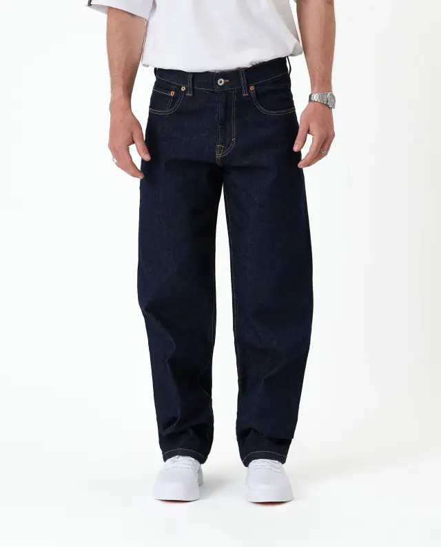 The Jeans Relaxed Straight Fit