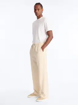 Modern Essential Relaxed Trouser