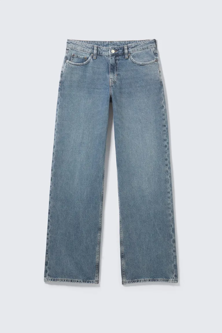 Ample Low Rise Loose Wide Jeans